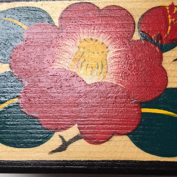 Japanese Handmade Wooden Painted Box - Picture 2 of 9